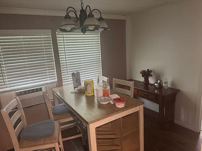 Image of 42 Newcastle Dr