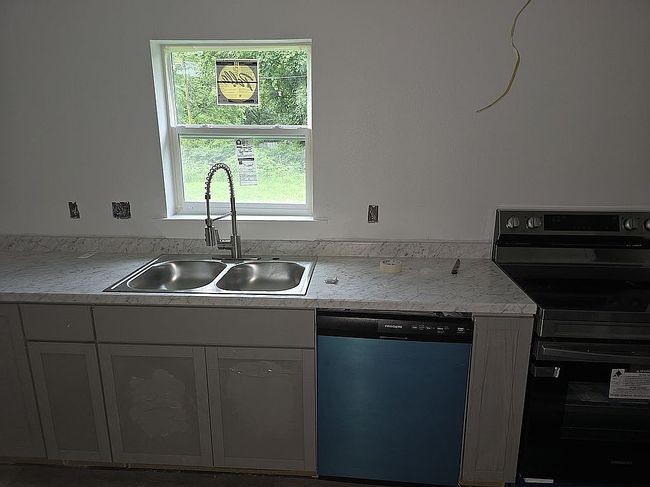 Image of 368 N Buchanan Ave