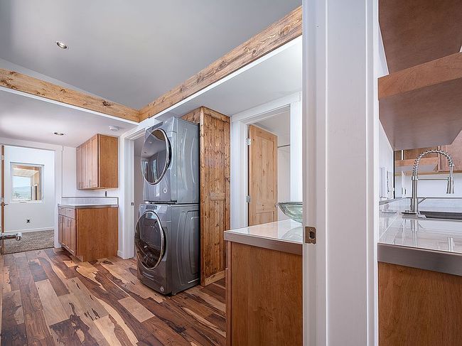 Image of 146 Etna Forest Rd #112-41