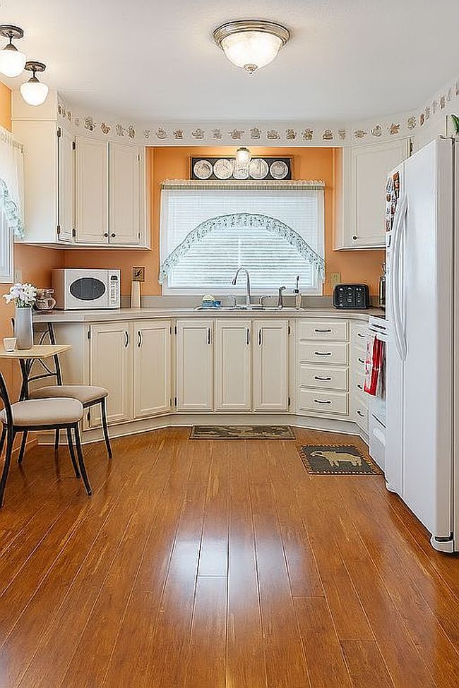 Image of 387 Sanibel St