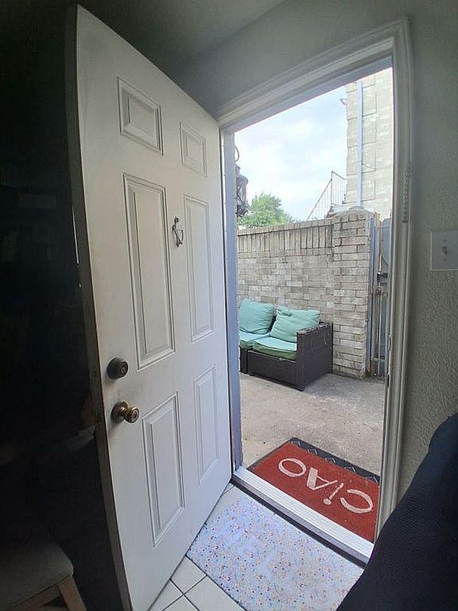 Photo of 6500 Sands Point Dr Apt 108, Houston, TX