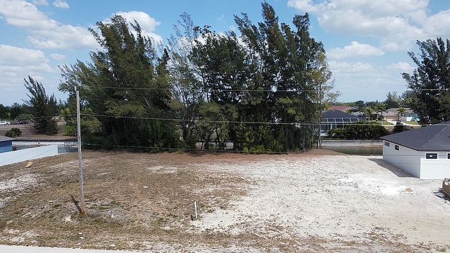 Photo of 2527 Sw 5th Ave, Cape Coral, FL