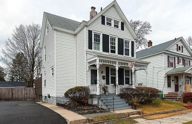 Photo of 213 Elmendorf St, Kingston, NY