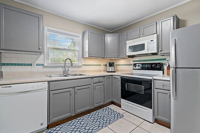 Photo of 540 Duncan Creek Rd, Fletcher, NC
