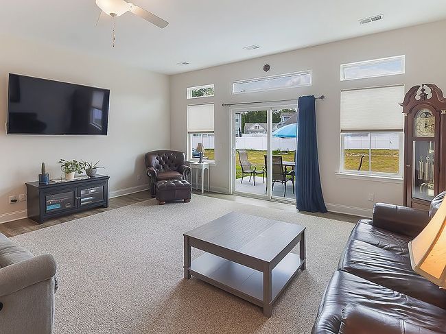 Image of 1872 Hearthstone Lake Dr