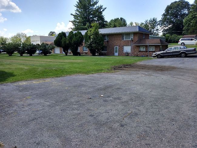 Image of 15419 Seneca Trl