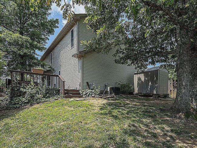 Image of 3300 Squire Oak Dr