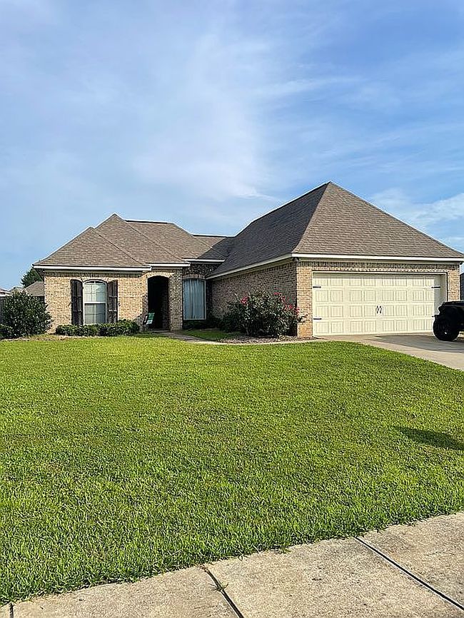 Photo of 225 Greenfield Xing, Brandon, MS