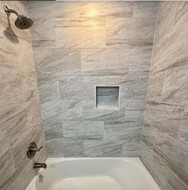 Image of 2422 Scott Rd