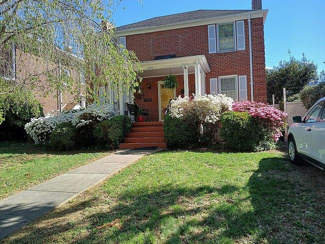 Photo of 2334 Maiden Ln Sw