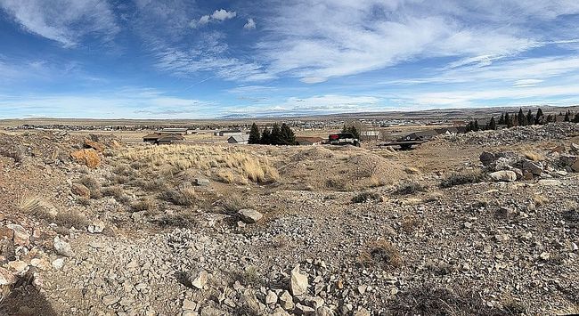 Photo of 27-29 Scarlet Dr, Rawlins, WY