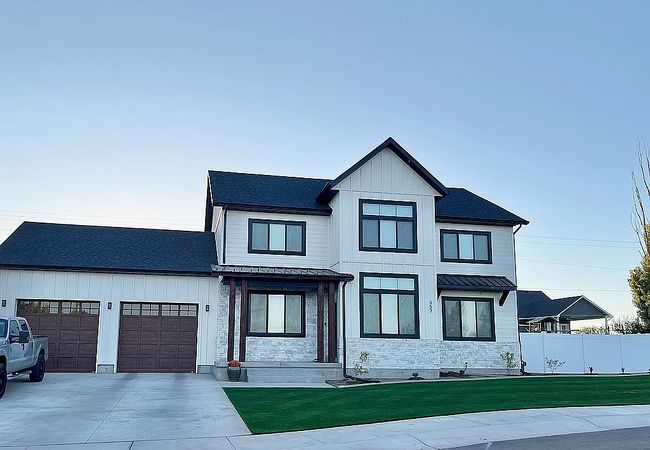 Image of 357 N Bonnie Dr