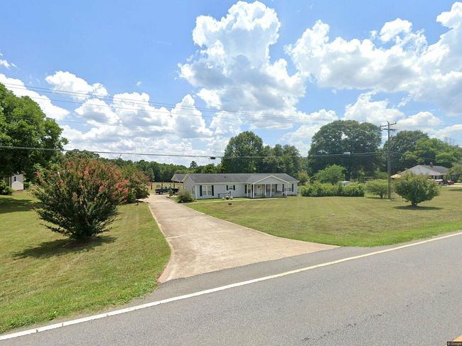 Photo of 903 Oak Grove Rd