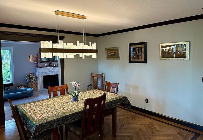 Photo of 8729 Lake Forest Trl, Chagrin Falls, OH