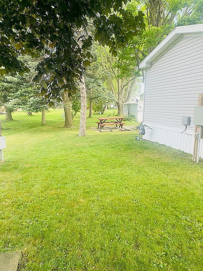 Photo of 49 Xavier Rd, Clarence, NY