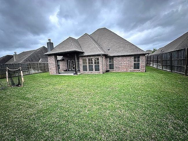Image of 243 Spring Brook Ct