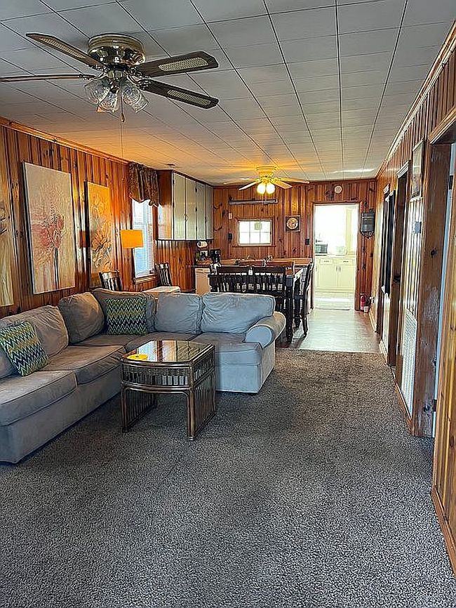 Photo of 31 Bayview Ln, Hague, VA