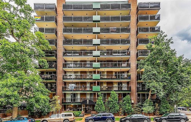 Photo of 1200 Vine St Apt 2A, Denver, CO
