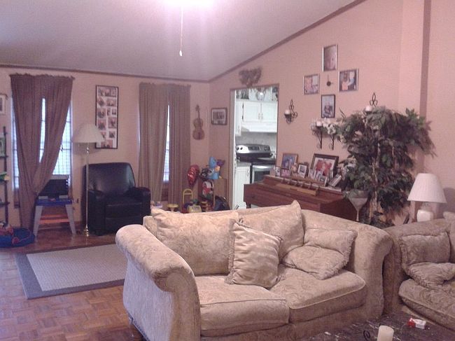 Image of 8180 Woodland Dr