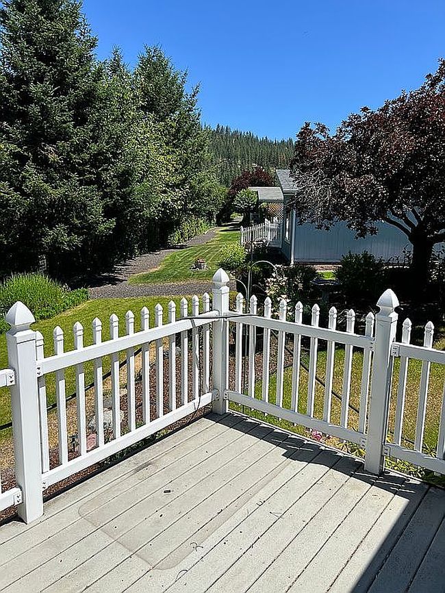 Photo of 4446 S Sunny Creek Cir, Spokane, WA