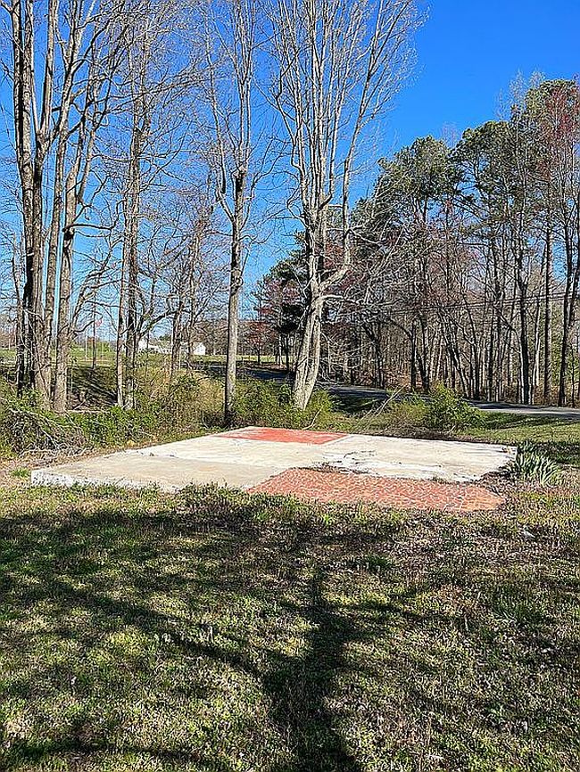 Image of 1606 Fischer Rd Ne