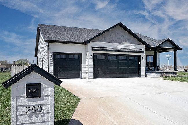 Photo of 280 N 19th St