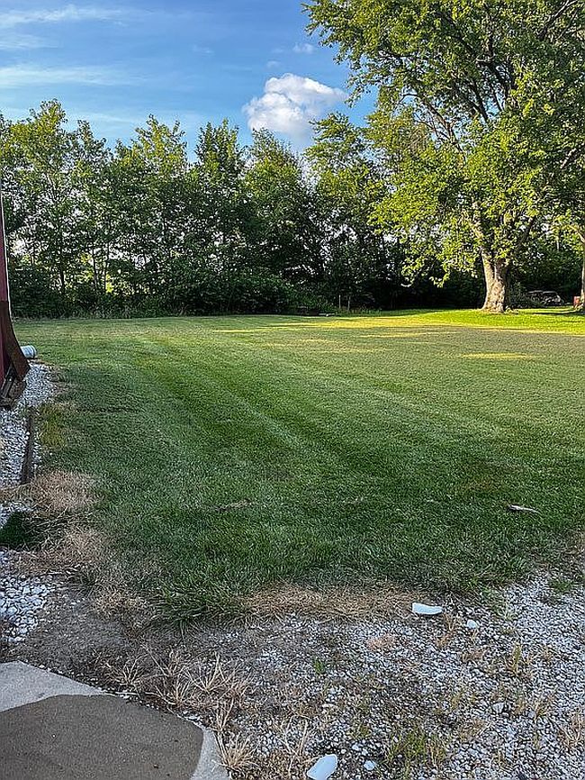 Photo of 16201 Old Us Highway 50, Carlyle, IL
