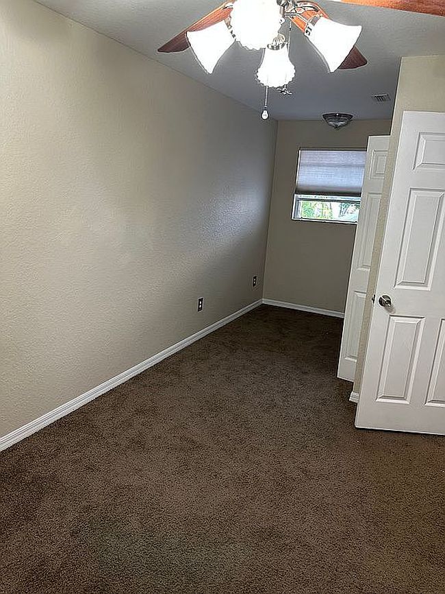 Preview of property located at 222 Carpenters Way Apt 65