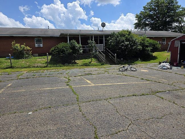 Photo of 1009 Mercer Rd, Franklin, PA