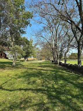 Image of 5765 Keene Versailles Rd