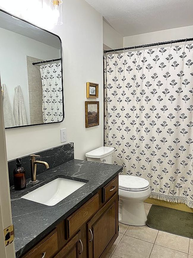 Image of 360 Parkview Dr