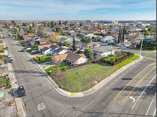 Photo of Helio Dr, Sacramento, CA