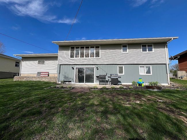 Image of 100 Shellrock Dr