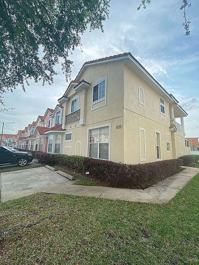 Image of 1136 S Beach Cir
