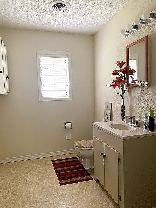 Photo of 1225 S Texas St, De Leon, TX