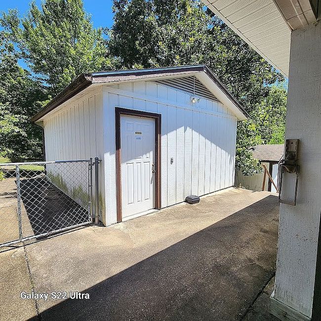 Photo of 105 Chapparal Ct, Hot Springs, AR