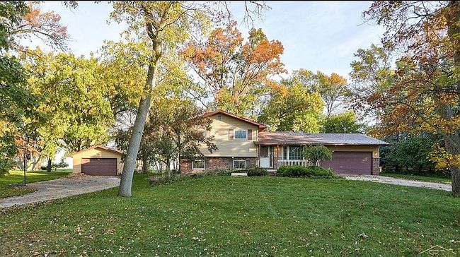 Image of 695 Knodt Rd