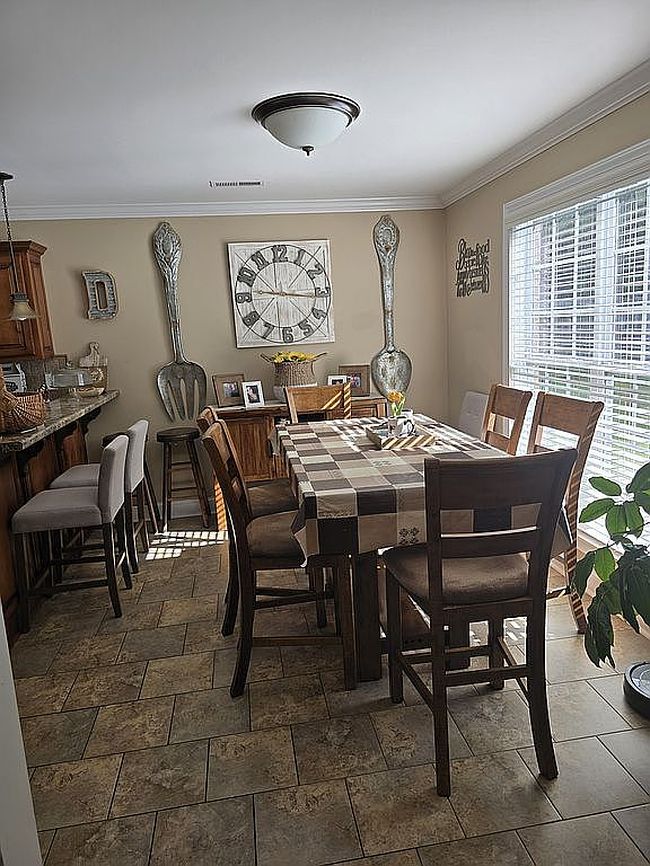 Photo of 11 Mountain Cove Dr