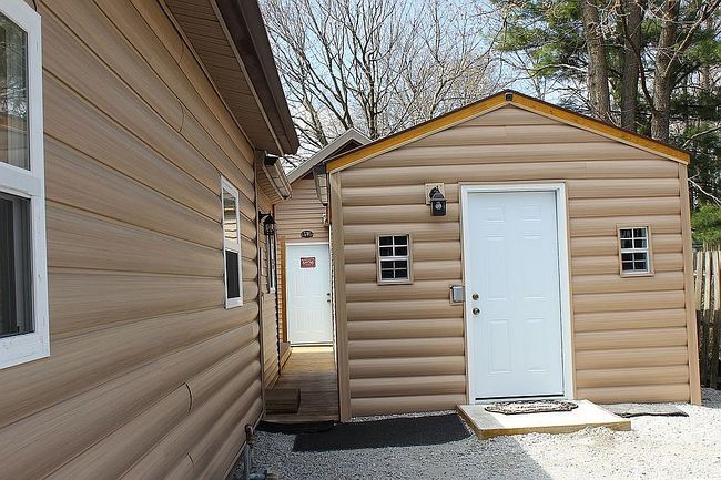 Image of 610 S Logan St