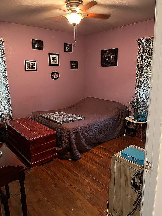 Photo of 807 Carver St, Whitesboro, TX