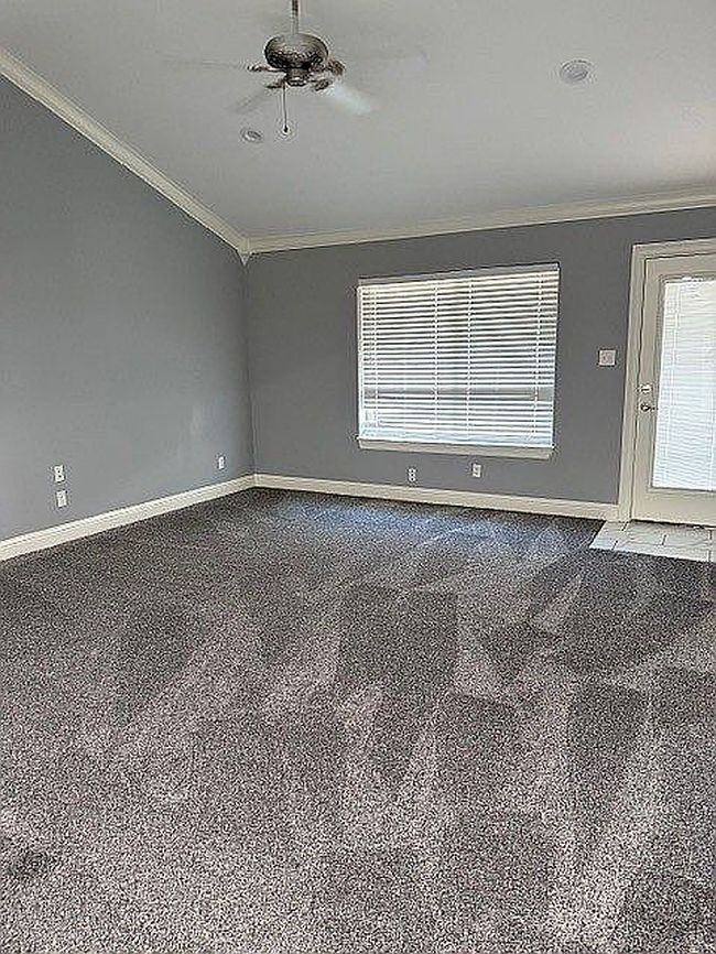Image of 1813 Yellowstone Dr