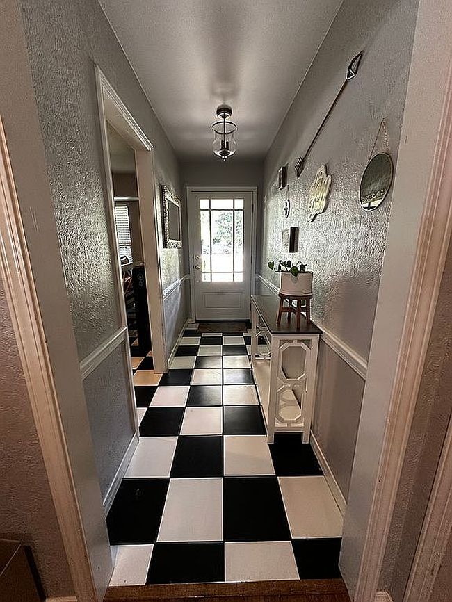 Additional photo 2 of property located at 7602 Canode Dr