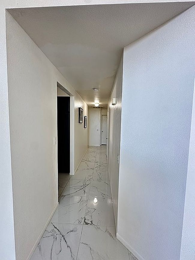Photo of 15591 Amber Pointe Dr, Victorville, CA