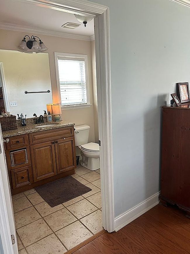 Image of 991 Joe Engel Dr