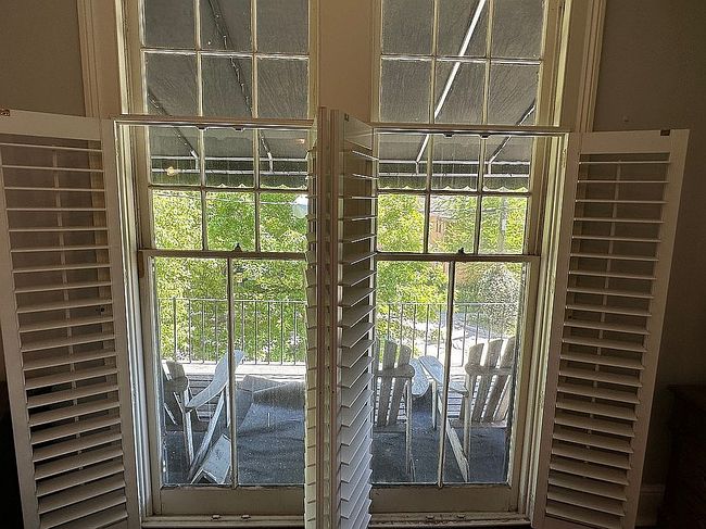 Additional photo 3 of property located at 1228 Pine St