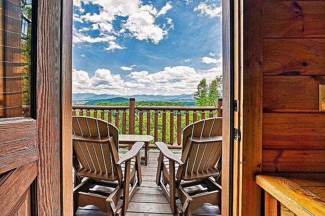 Photo of 2251 Upper Middle Creek Rd #31, Sevierville, TN