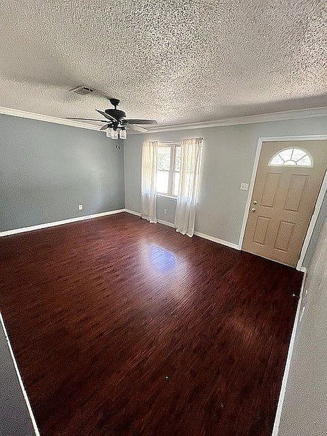 Image of 3180 Palmetta Ave