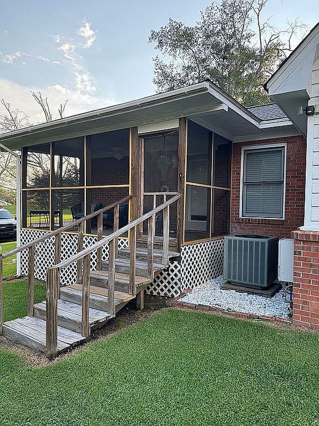Photo of 38 Church St, Lake, MS