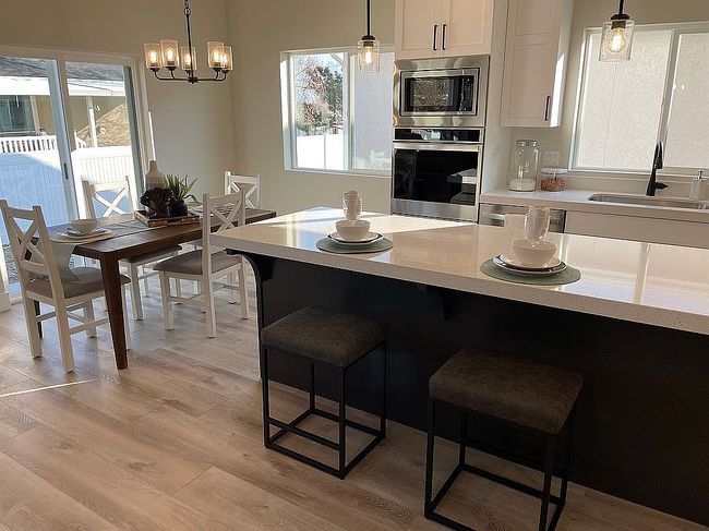 Additional photo 1 of property located at 12787 S Lennon Way #118