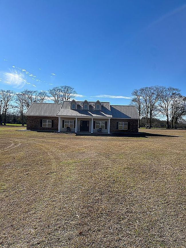 Photo of 669 County Road 473
